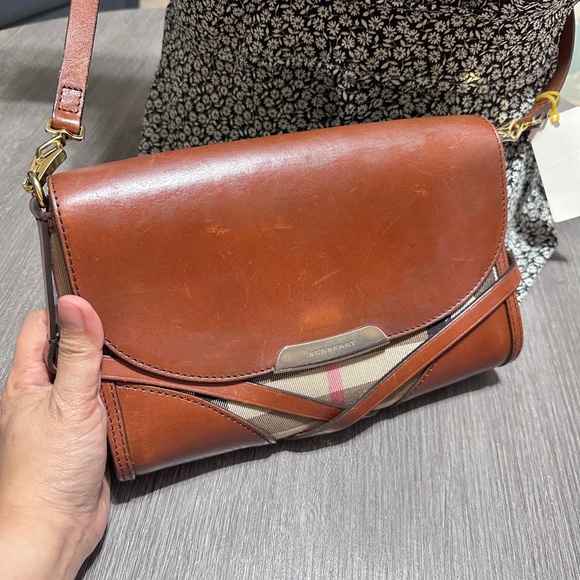 Burberry House Check Bridle Abbott Shoulder bag - Picture 1 of 12